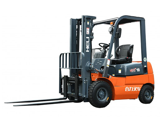 新 H2000系列 1-1.8噸柴油/汽油/液化氣平衡重式叉車